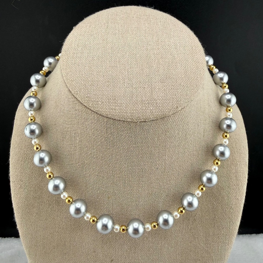 Vintage Monet Necklace Grey Faux Pearl Gold Tone Graduated Bead 15in